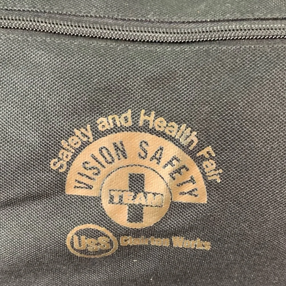 Leed’s Black Men's Duffle Bag
